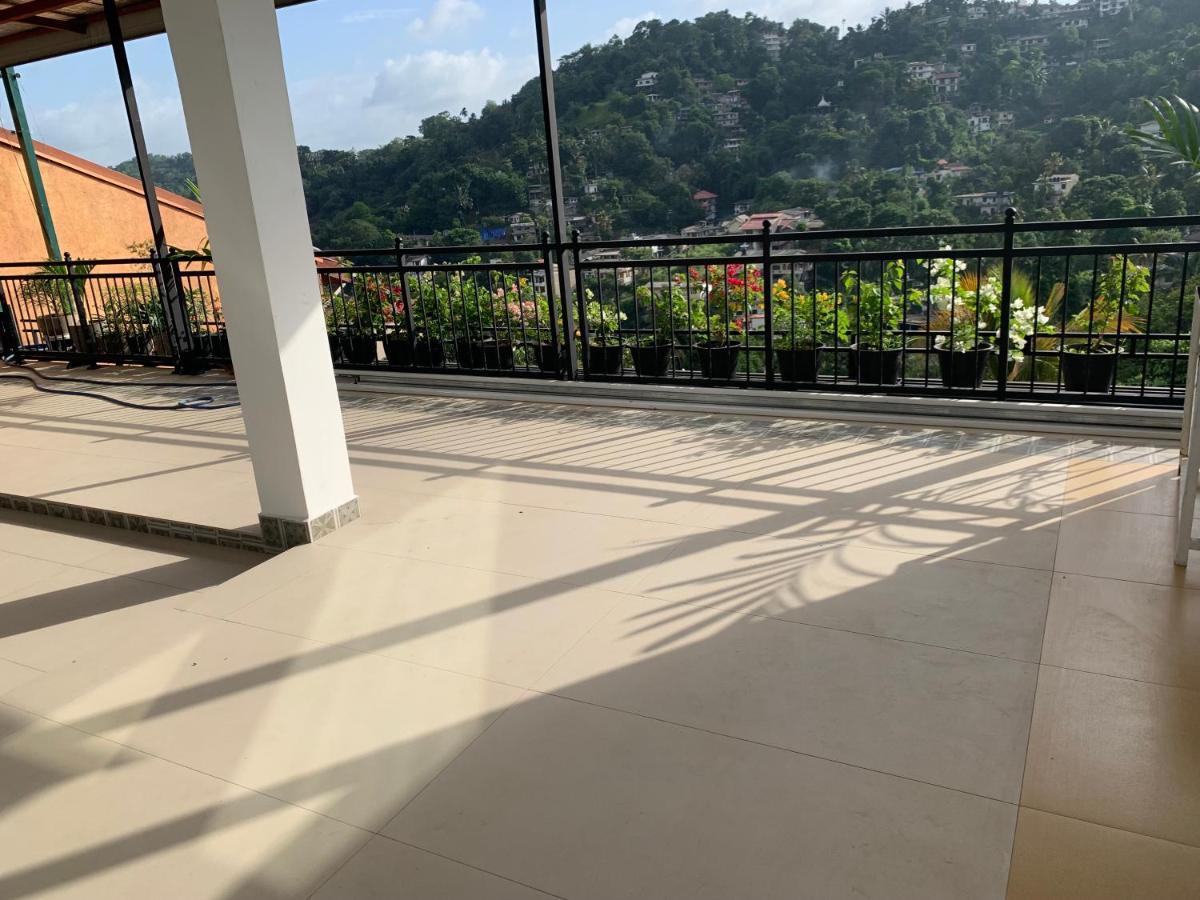 Luxury Apartment The Walkers Nest Kandy Dış mekan fotoğraf