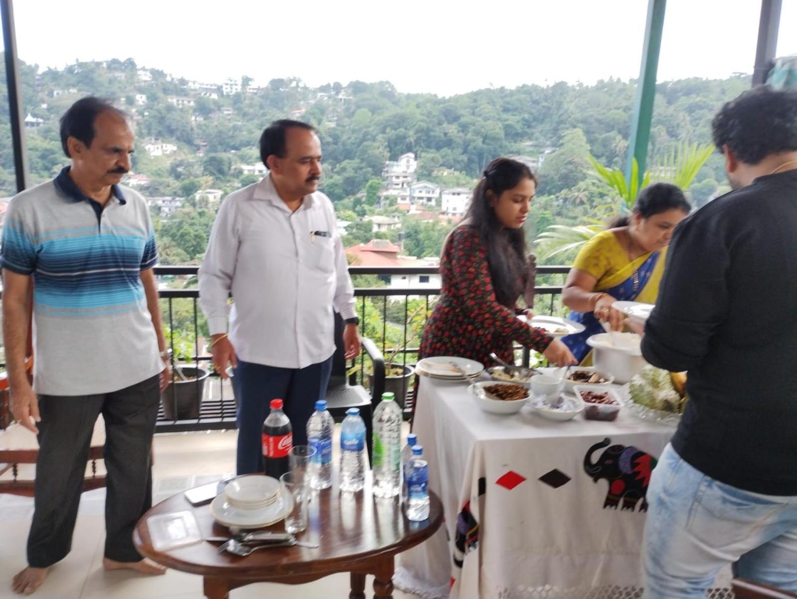 Luxury Apartment The Walkers Nest Kandy Dış mekan fotoğraf